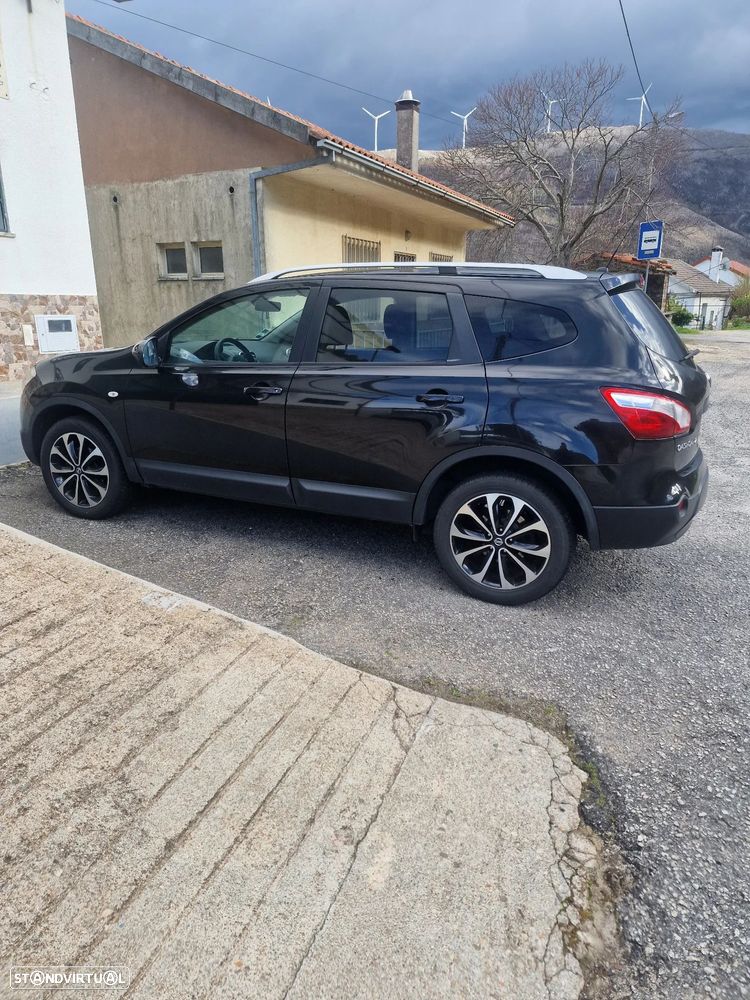 Nissan Qashqai +2 - 6