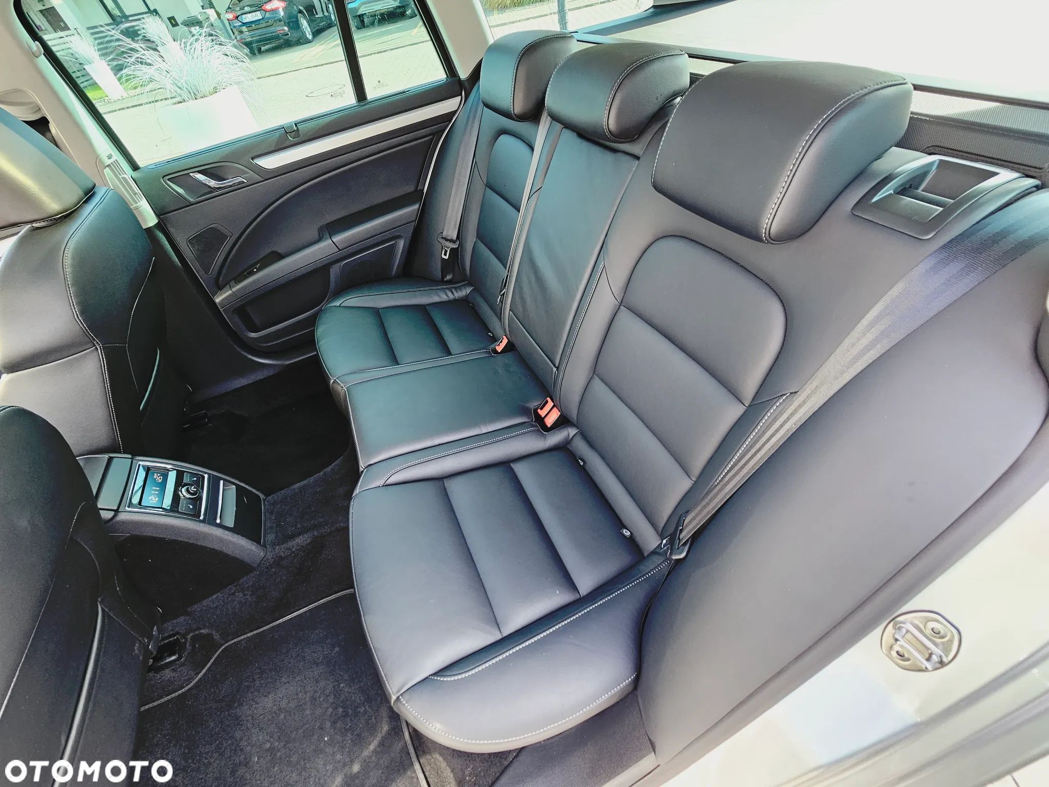 Skoda Superb 1.6 TDI Platinum - 3