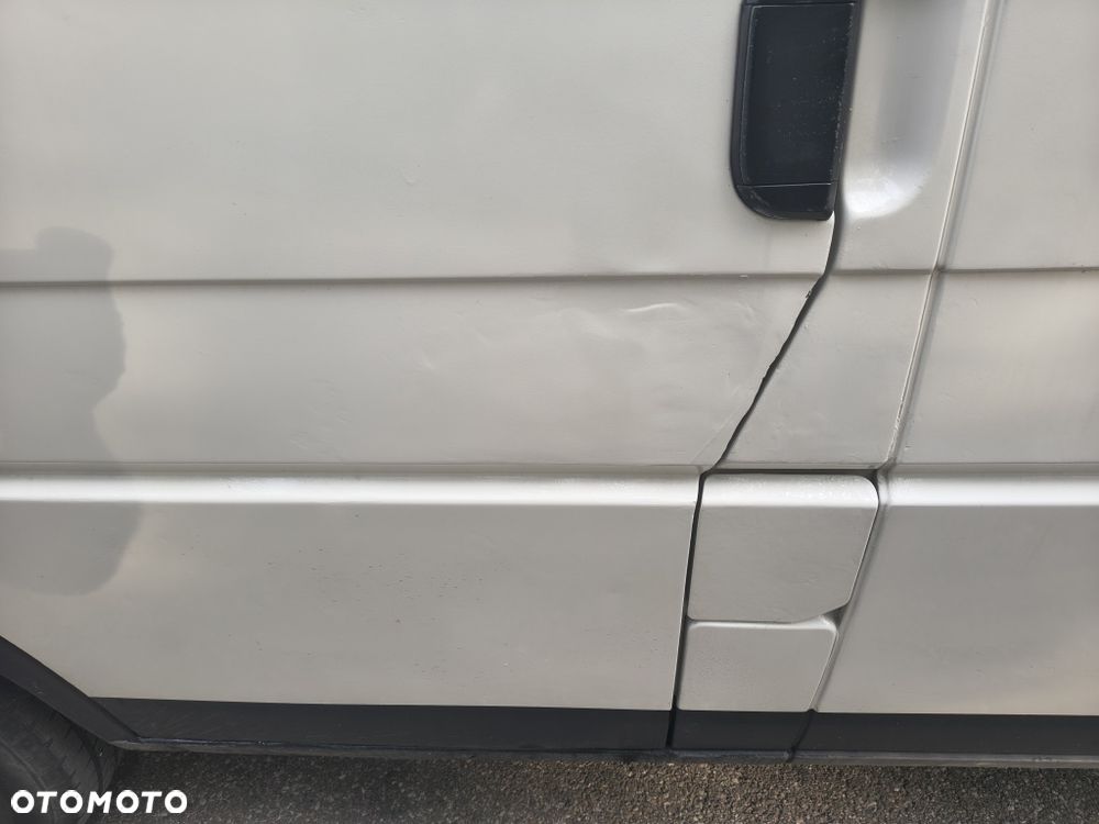 Volkswagen Transporter - 7