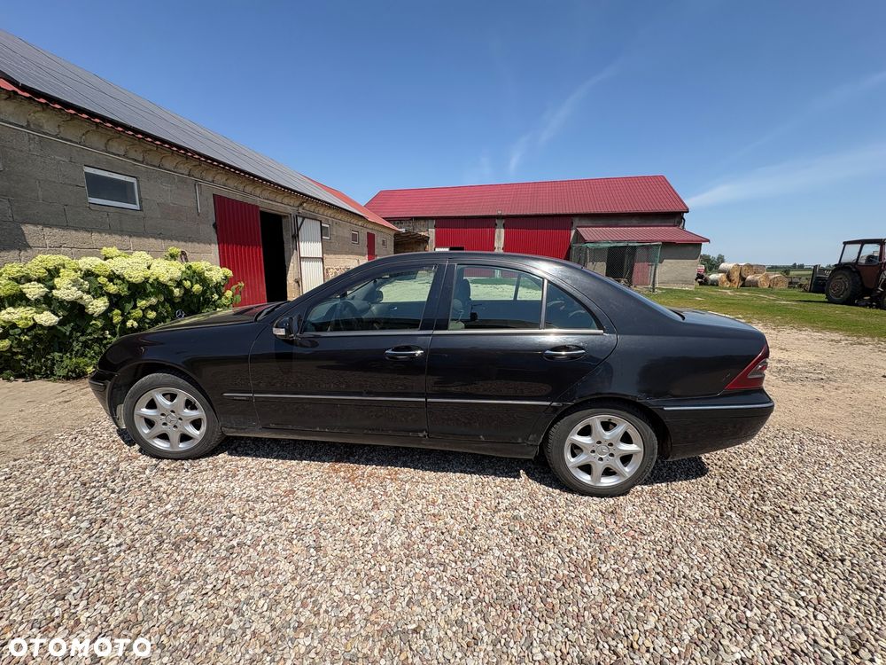 Mercedes-Benz Klasa C 270 CDI Elegance - 3