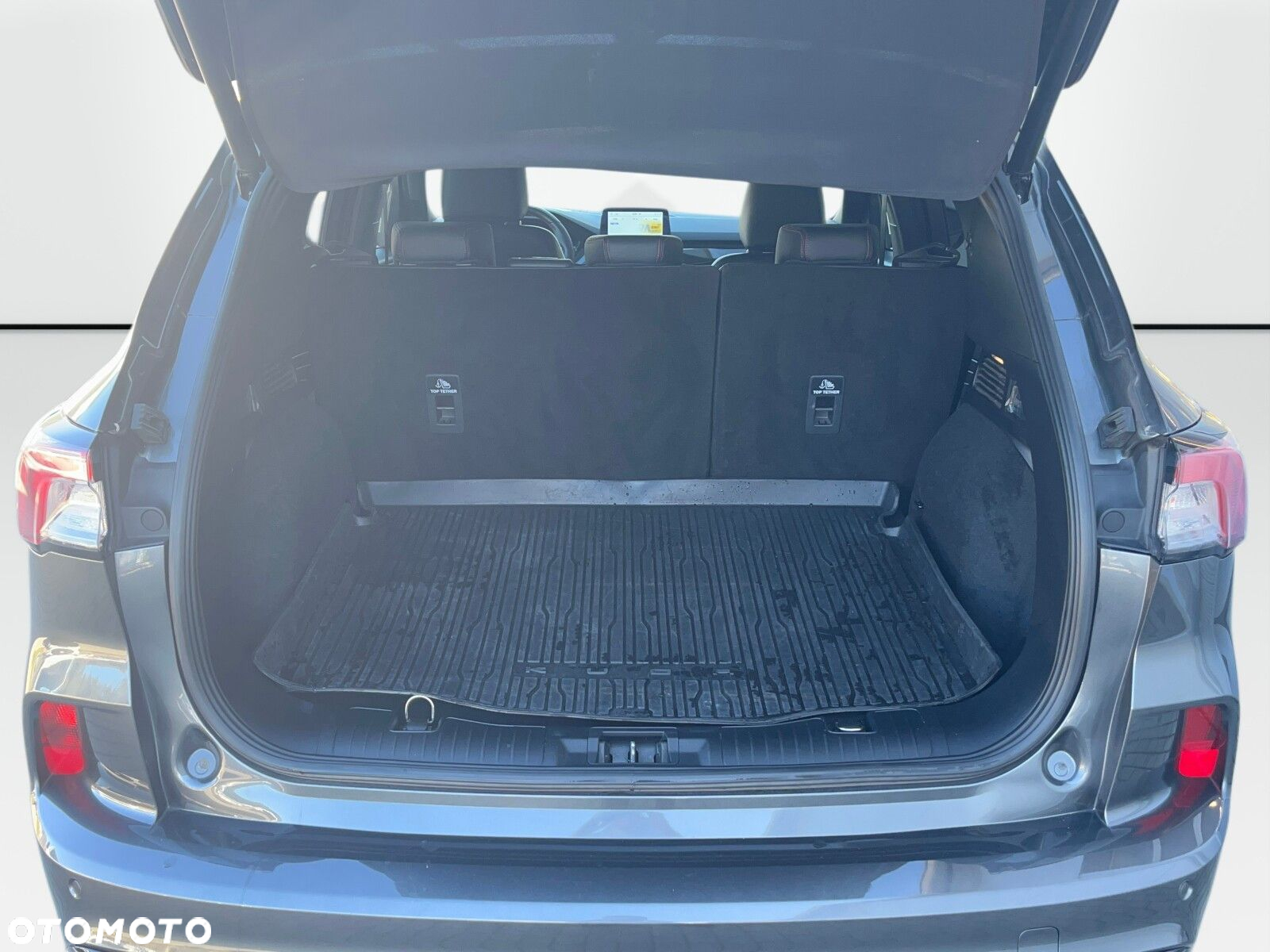Ford Kuga - 35
