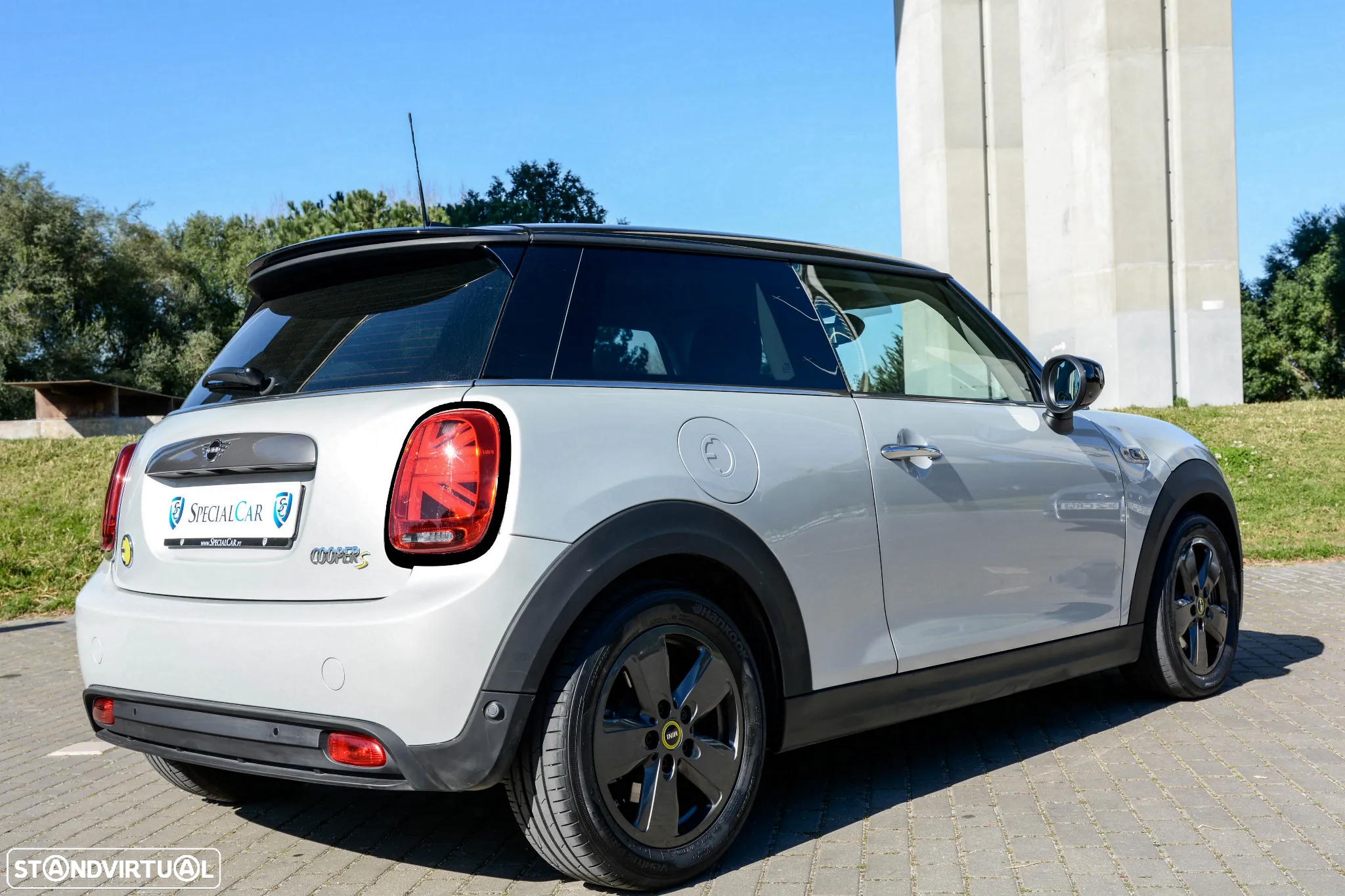 MINI 3 Portas Cooper SE - 4