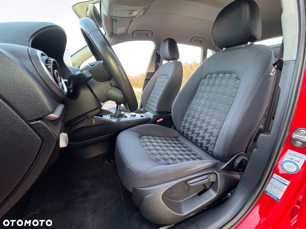 Audi A3 Sportback - 18