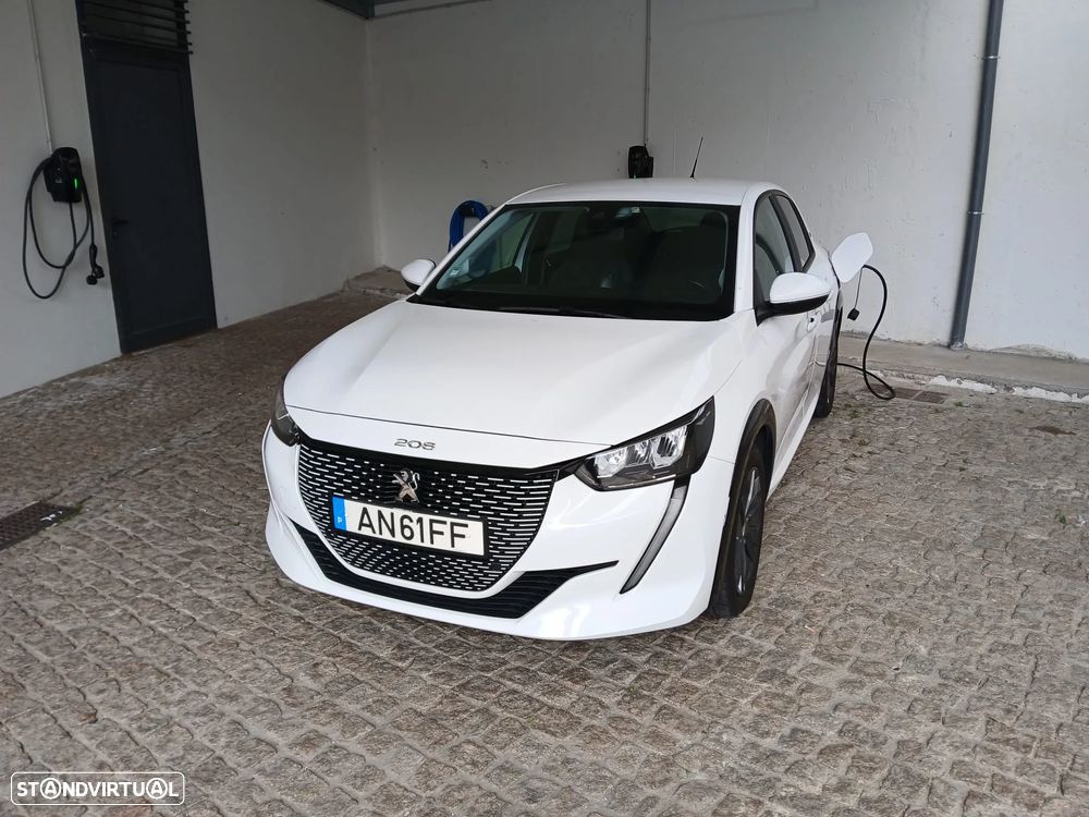 Peugeot e-208 50 kWh GT Line - 4