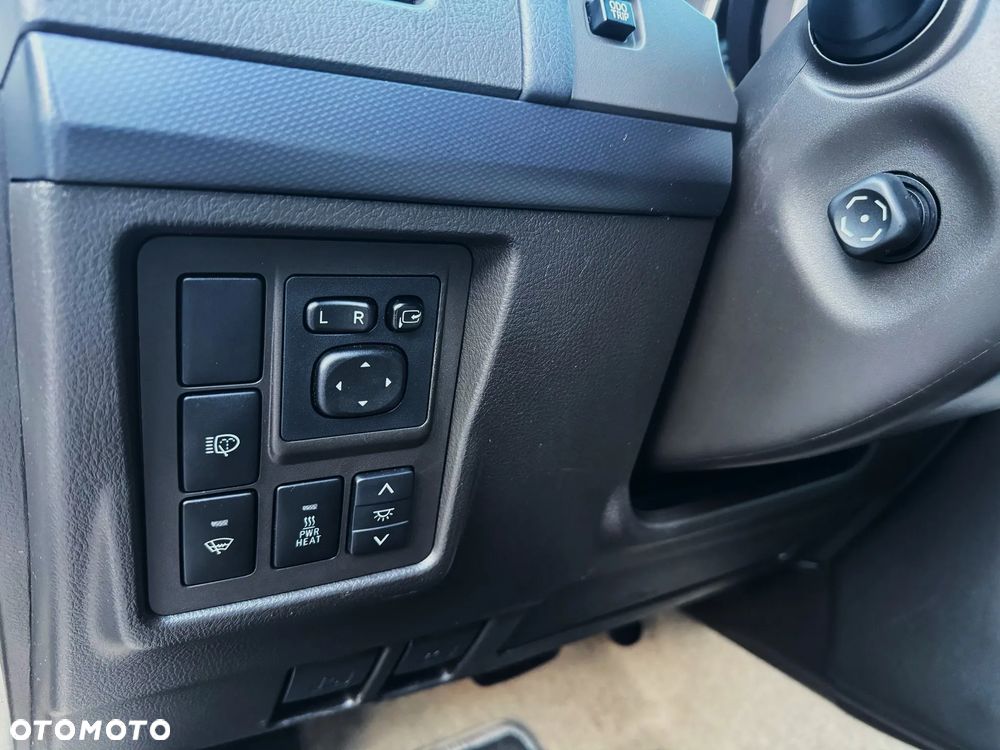 Toyota Land Cruiser 3.0 D-4D Automatik Executive - 26