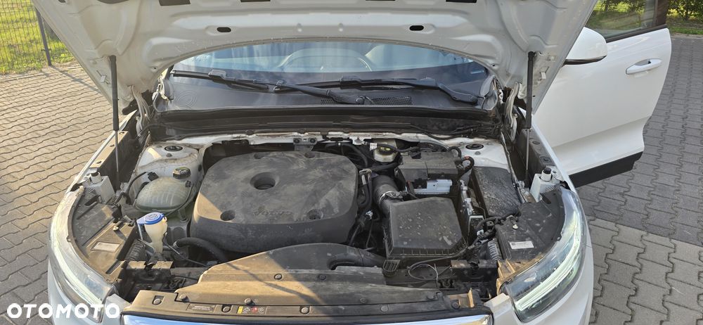Volvo XC 40 - 26