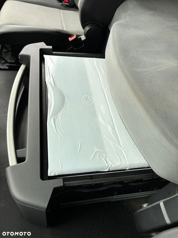 Renault T480 Sleeper Cab - 23