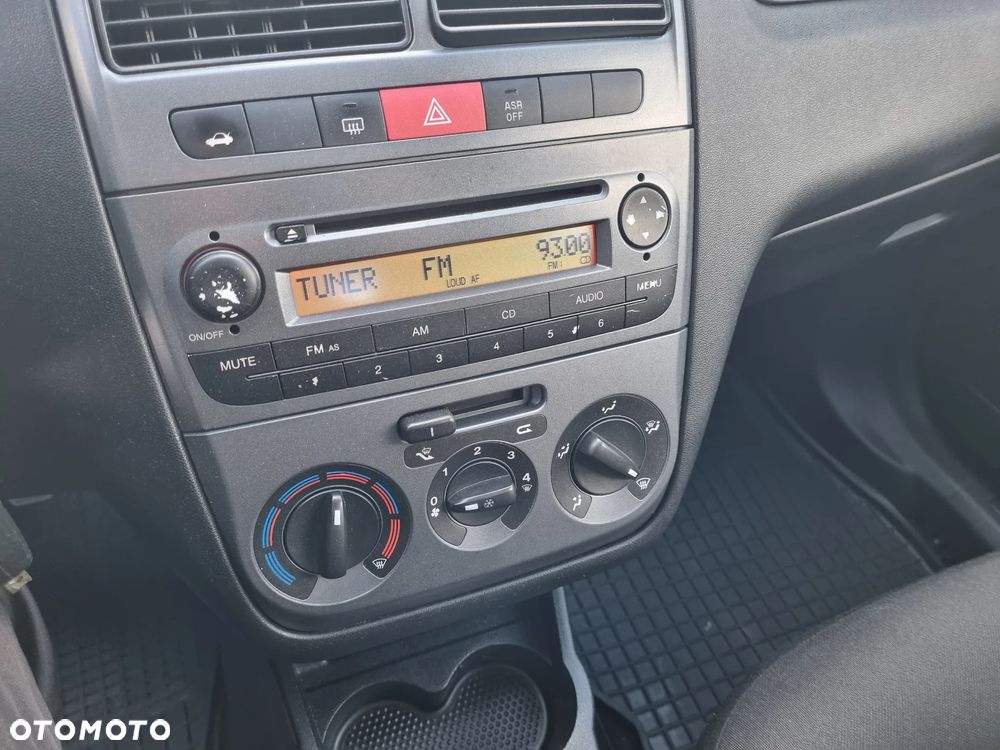 Fiat Linea 1.4 T-Jet 16V Active - 11