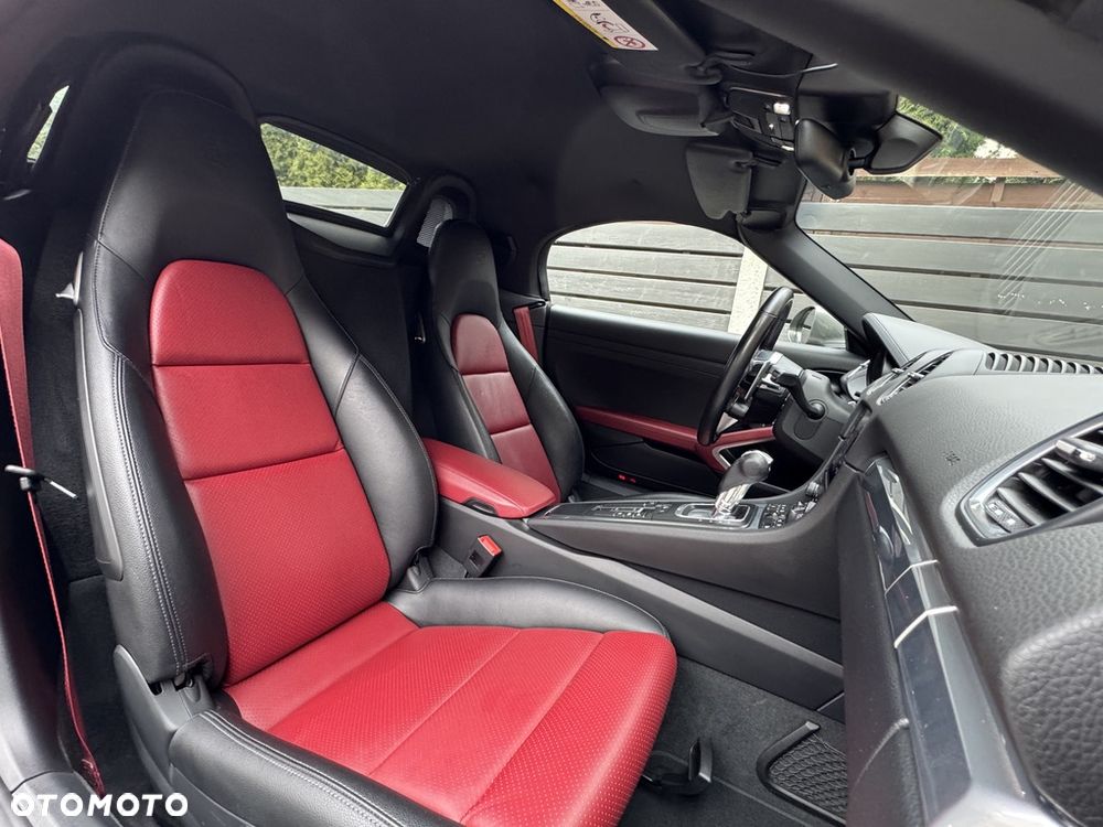 Porsche 718 Boxster GPF Style Edition PDK - 24