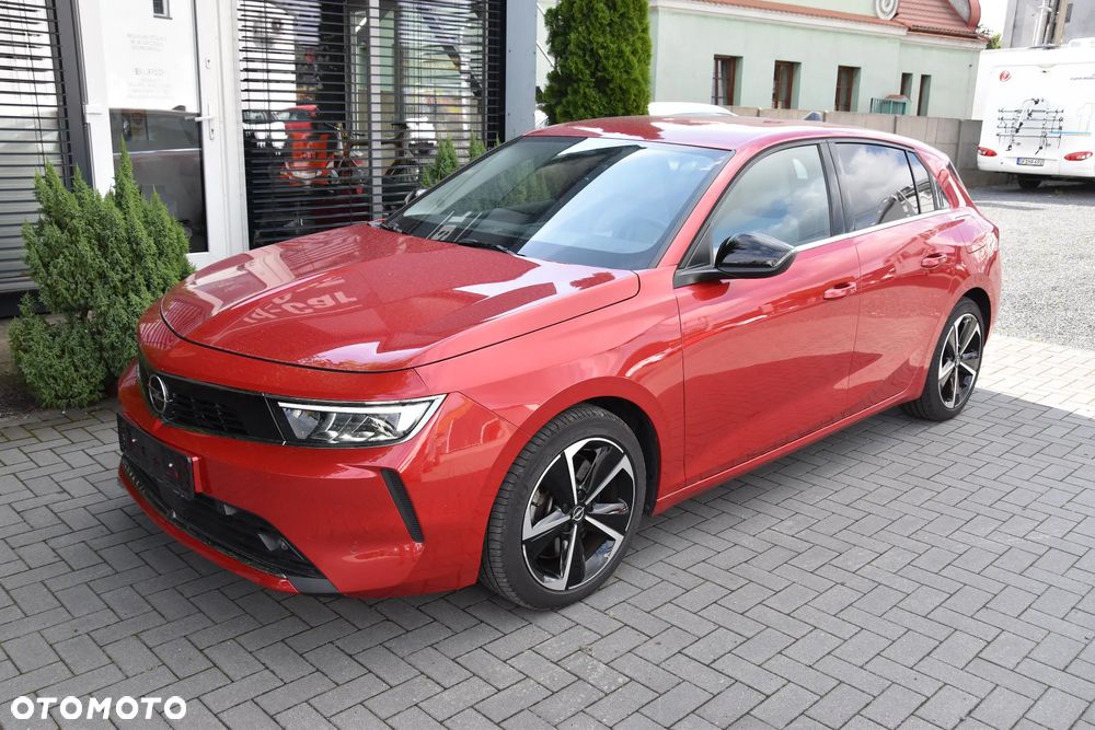 Opel Astra 1.6 T Plug-in Hybrid Elegance - 2
