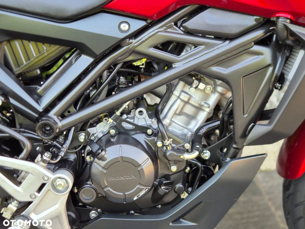 Honda CB - 10
