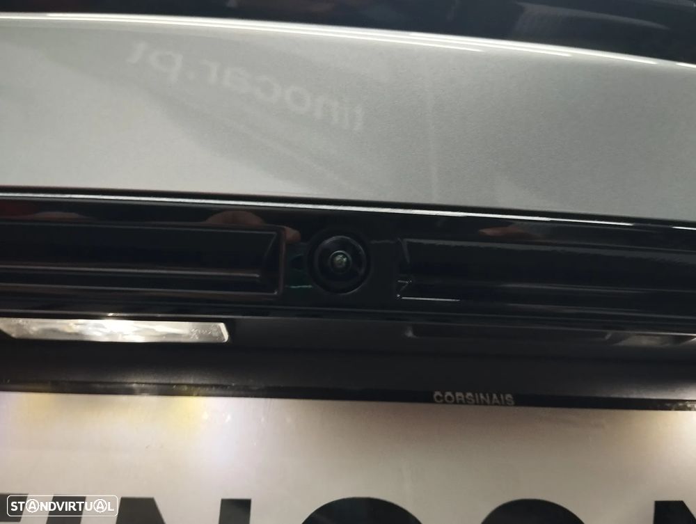 Peugeot 2008 1.2 Hybrid Allure e-DCS6 - 13