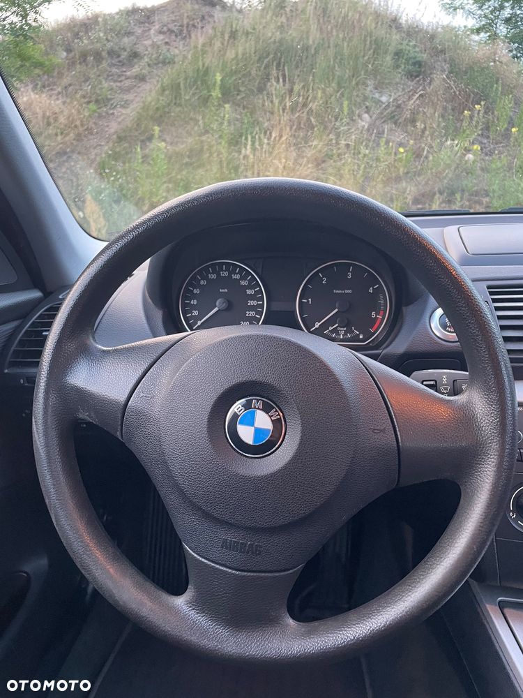 BMW Seria 1 - 9