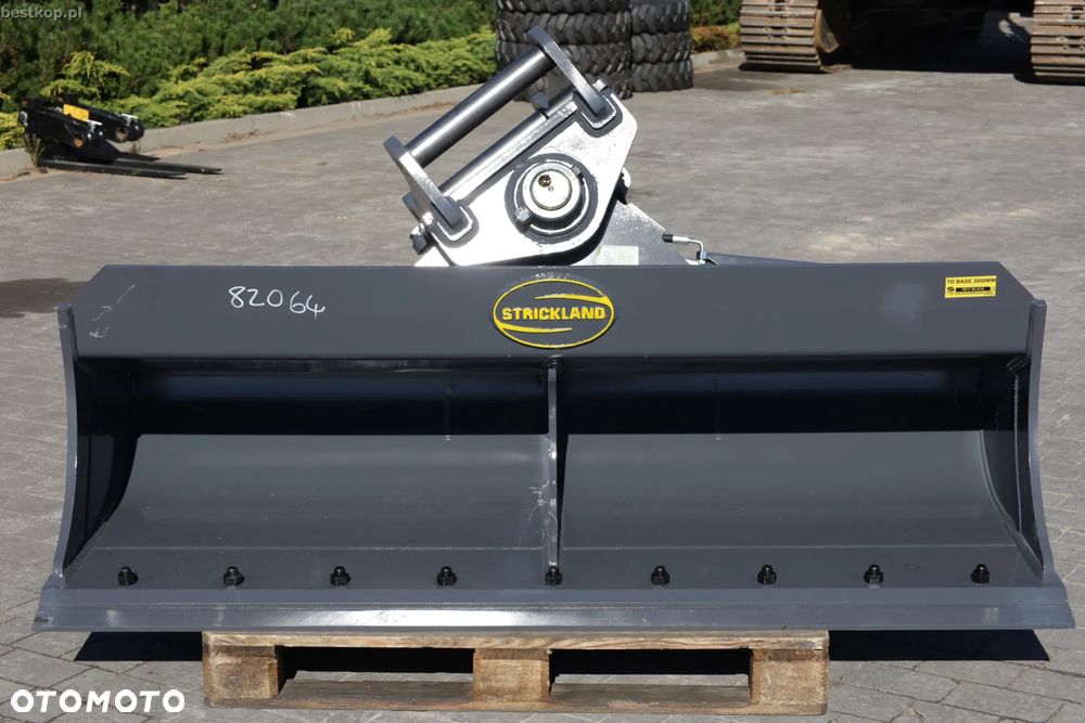 S60 Łyżka skarpowa hydrauliczna Strickland S60 0.8m3 200cm - 2