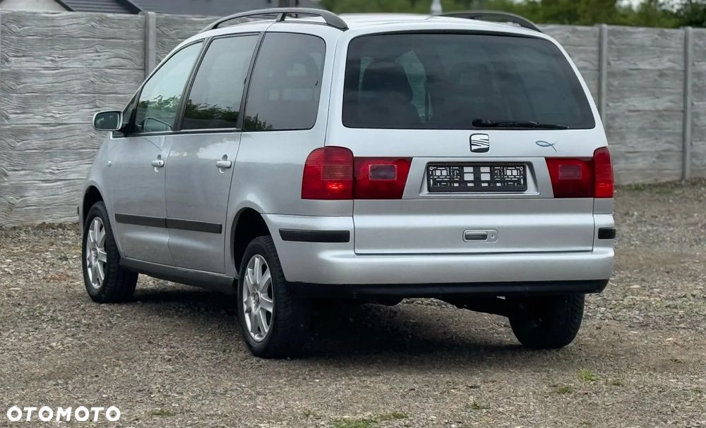 Seat Alhambra 2.0 Reference - 4