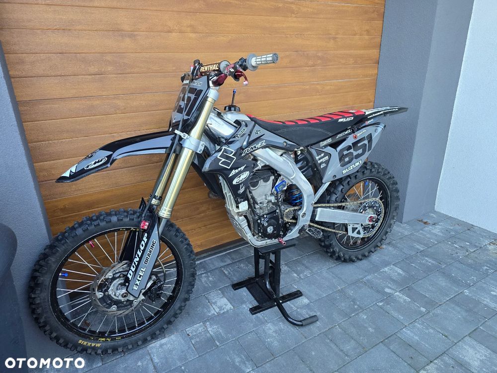 Suzuki RM-Z - 1