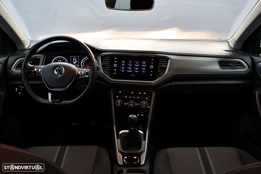 VW T-Roc 1.0 TSI - 18