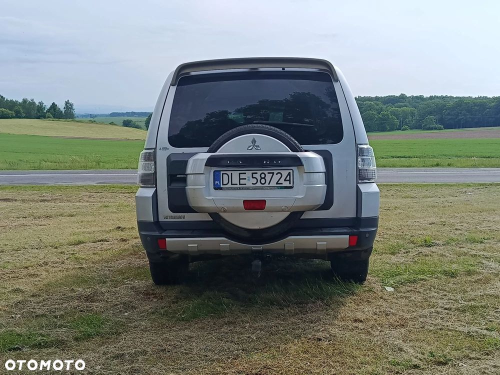 Mitsubishi Pajero 3.2 DID Alpine Edition - 4