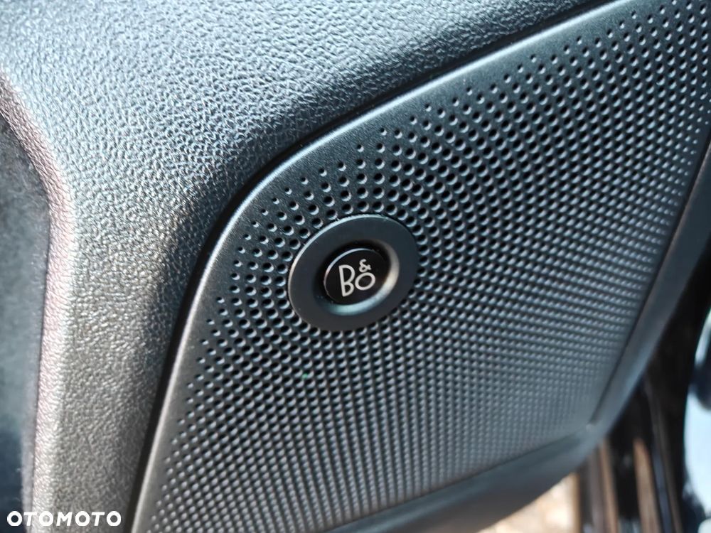 Ford Focus 1.5 EcoBlue Start-Stopp-System ST-LINE - 23