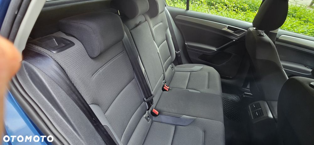 Volkswagen Golf 1.6 TDI BMT Comfortline - 13