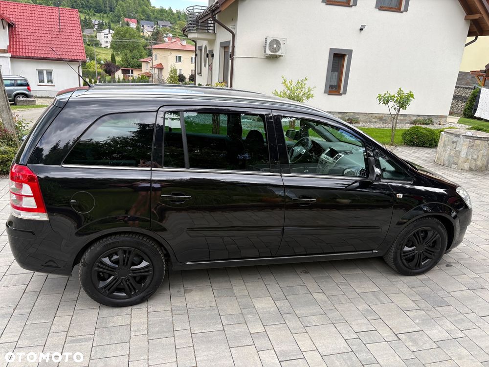 Opel Zafira 1.8 Family - 13