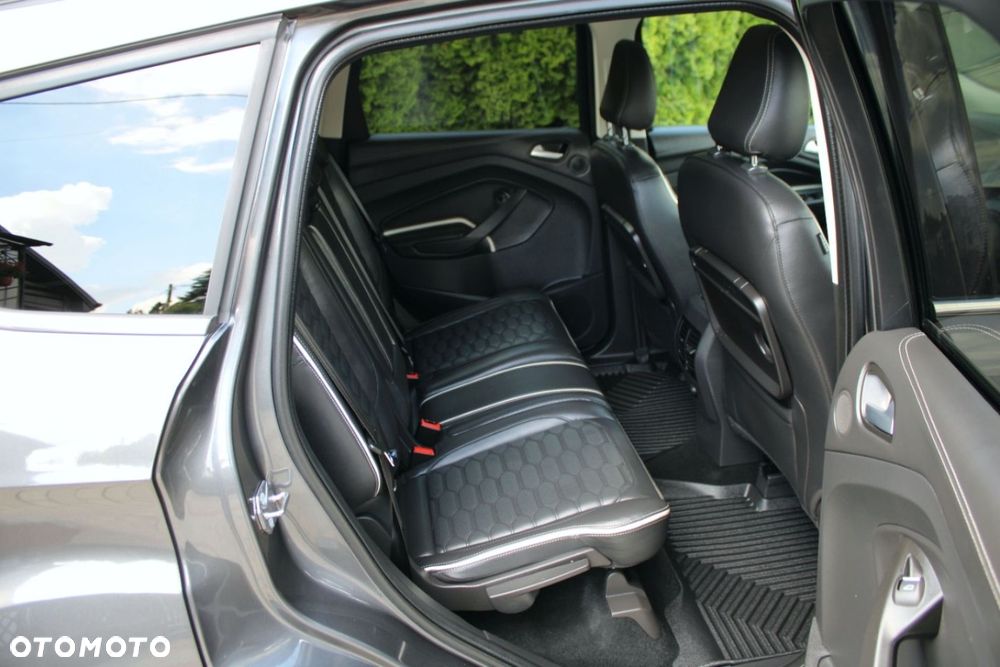 Ford Kuga Vignale 2.0 TDCi AWD - 10