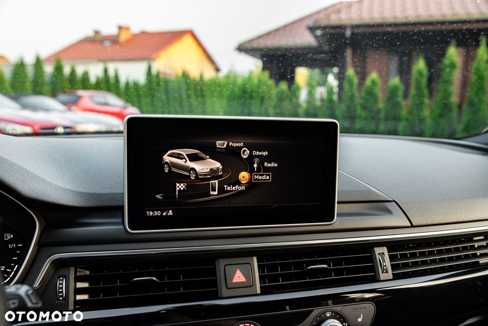 Audi A4 Avant 40 TDI S tronic sport - 32