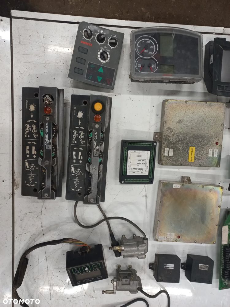 Sterownik,Moduł,Licznik 710147A2,RE231727,86013117,7700022917,3788837M1,3618318M02,AUTO5,NS-107236,NS-107237,NS-107213,1118267.0, 464030010A,11085960,1171850,117231.1, 33373030, EHR,CLAAS,CEBIS,VALTRA,MASSEY,RENAULT,JOHN DEERE,FORD,JEDNOSTKA STERUJĄCA,CS 86,