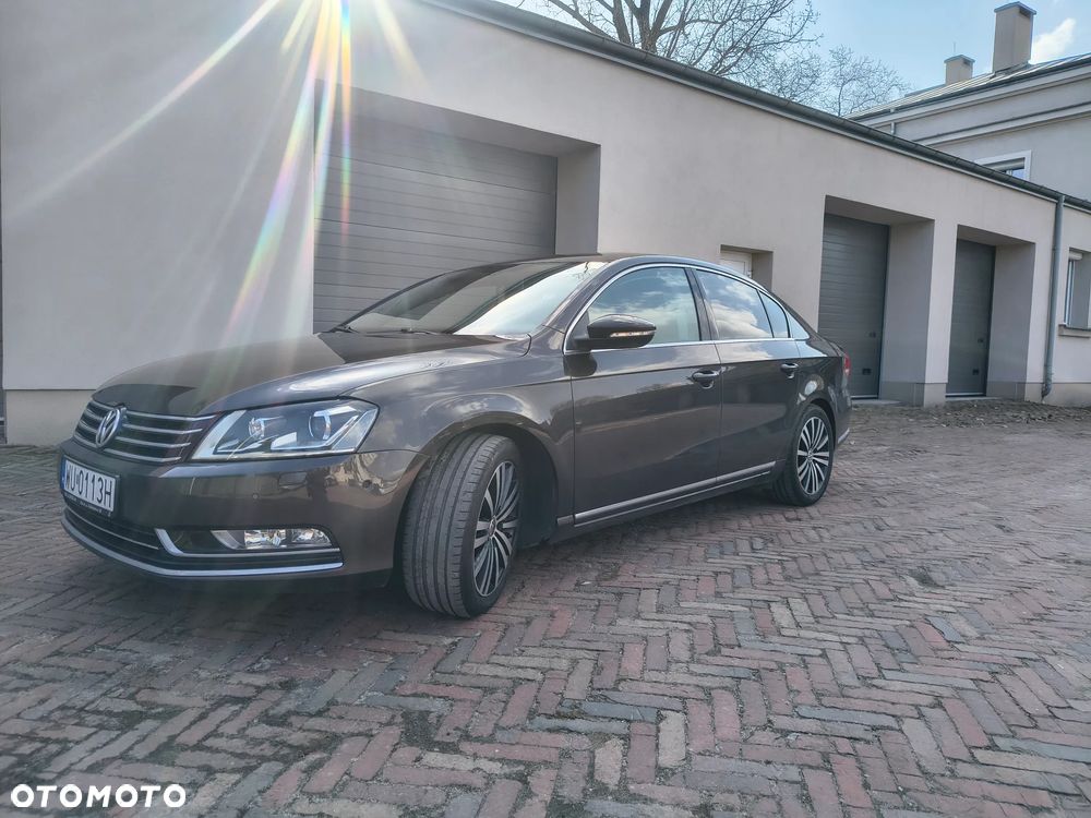 Volkswagen Passat 2.0 TSI Highline - 1