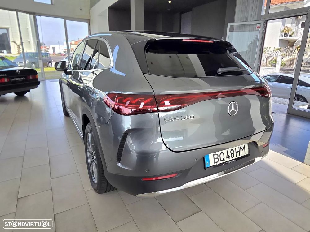Mercedes-Benz EQE SUV 300 Edition - 4
