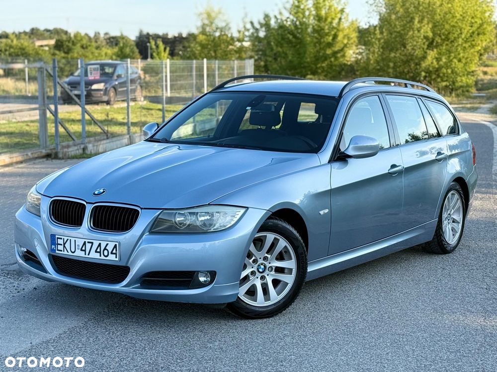 BMW Seria 3 318i - 3