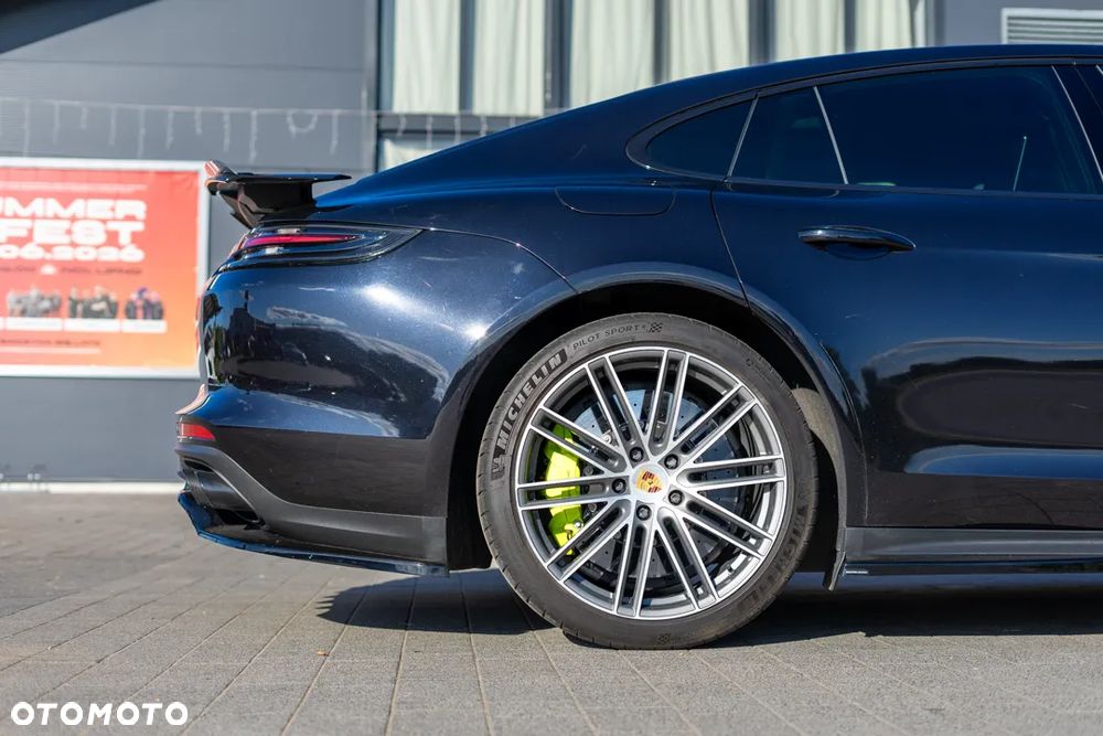 Porsche Panamera Turbo S E-Hybrid - 16