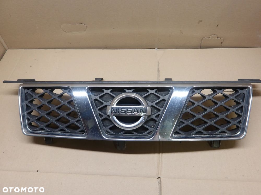 NISSAN X-TRAIL T30 00-07r. GRILL ATRAPA 62310EQ303 - 1