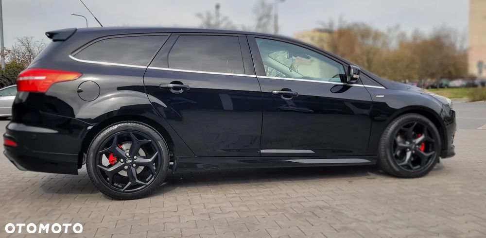 Ford Focus 1.5 EcoBoost STart-Stopp-System ST-LINE - 6