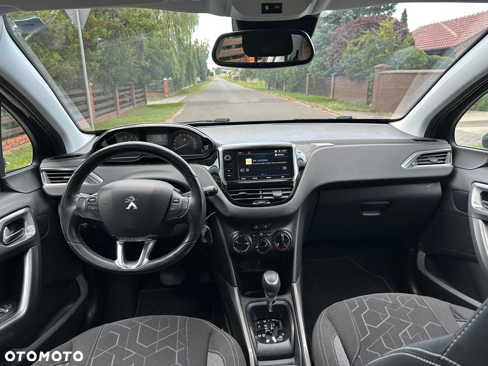 Peugeot 2008 - 16
