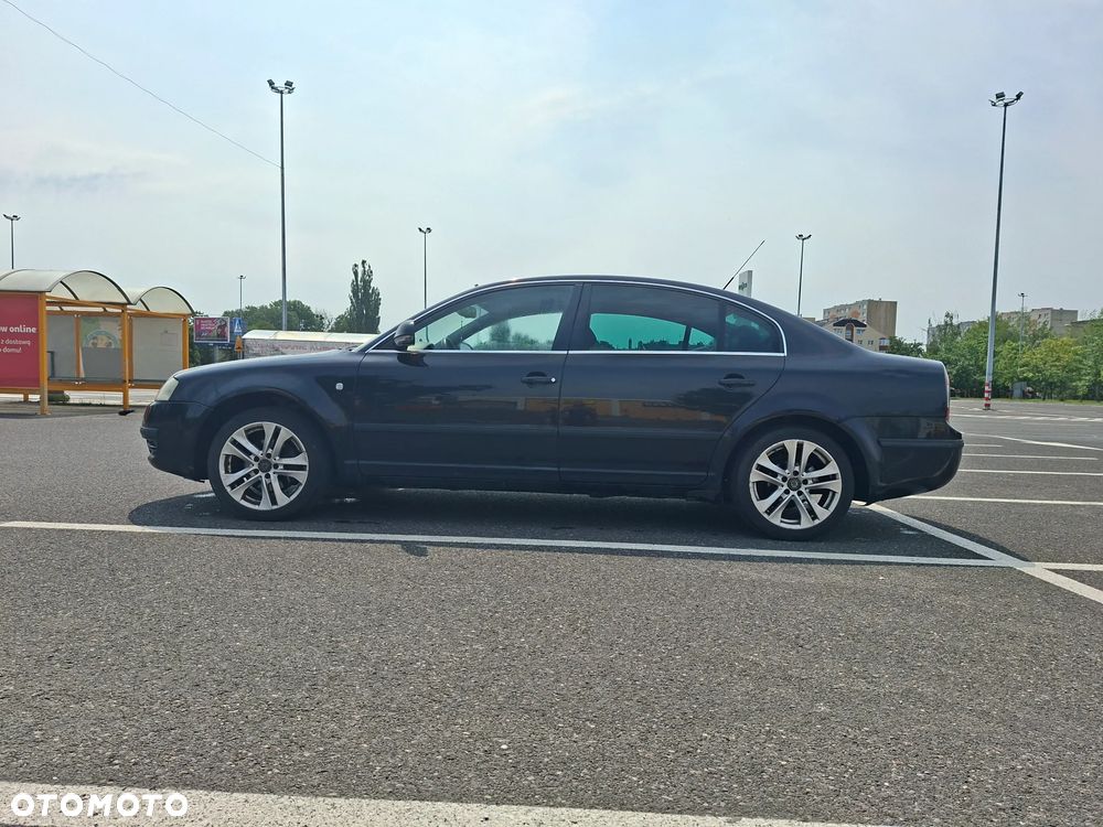 Skoda Superb - 1