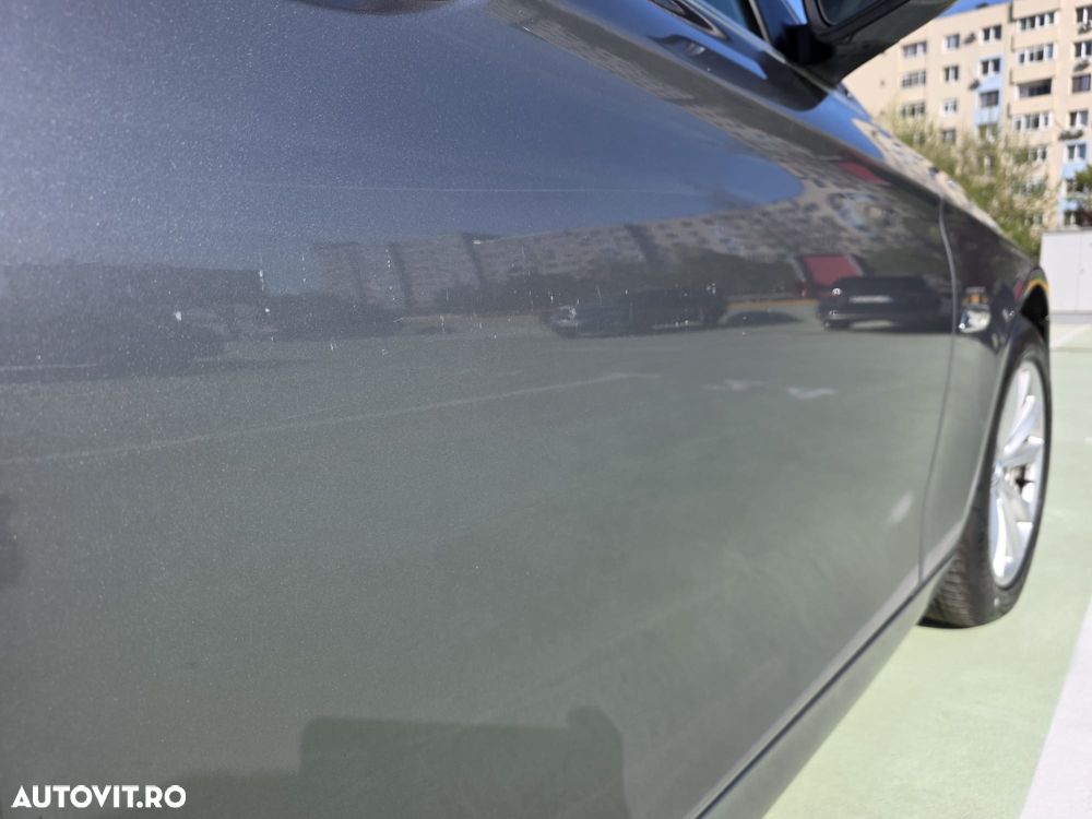 BMW Seria 5 520d Aut. Modern Line - 25