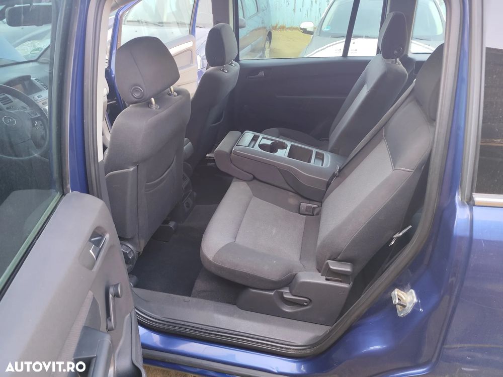 Opel Zafira 1.9 CDTI Sport - 9