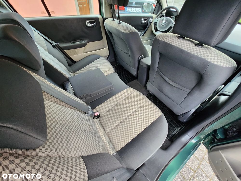 Renault Megane - 10