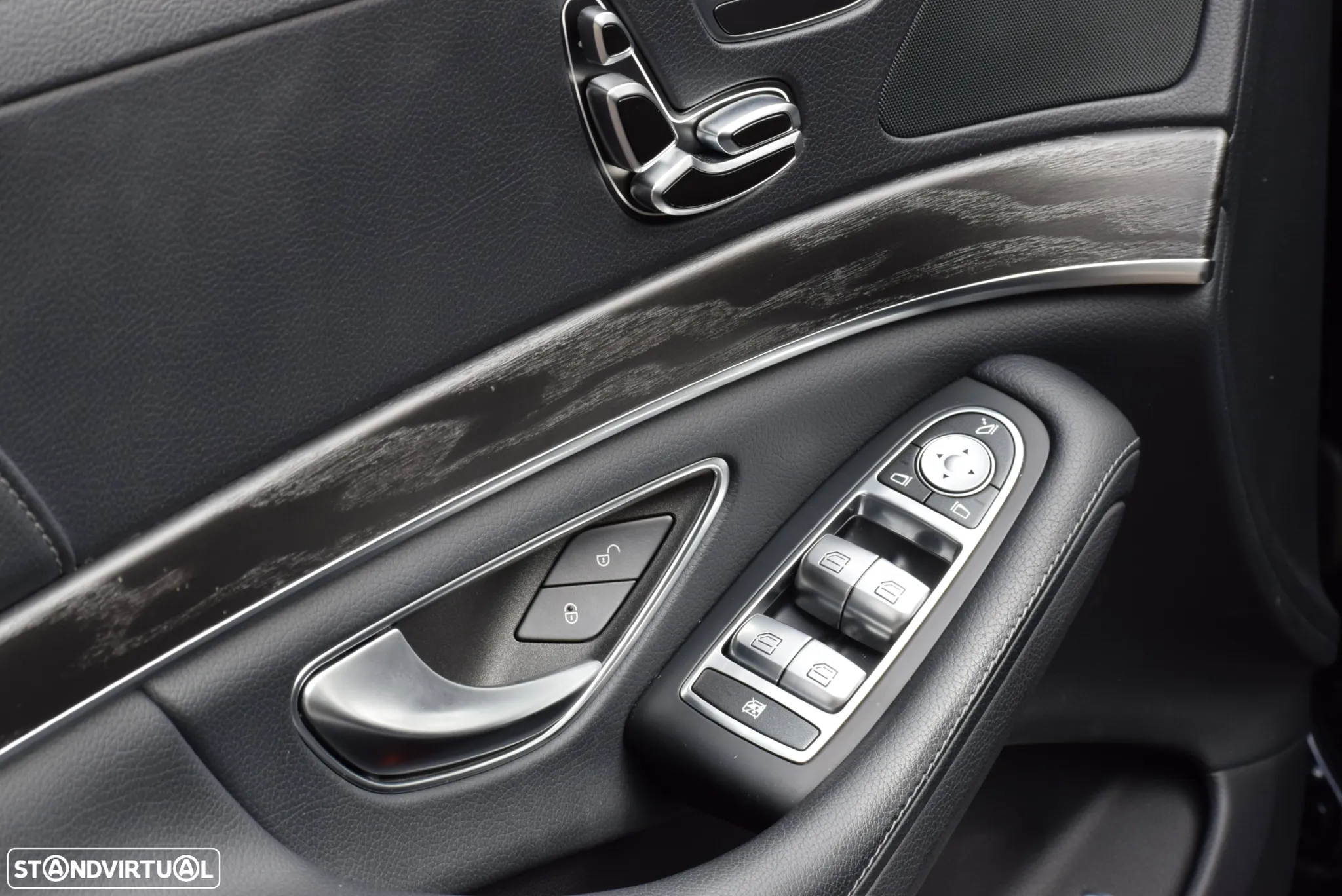 Mercedes-Benz S 400 d 4-Matic - 24