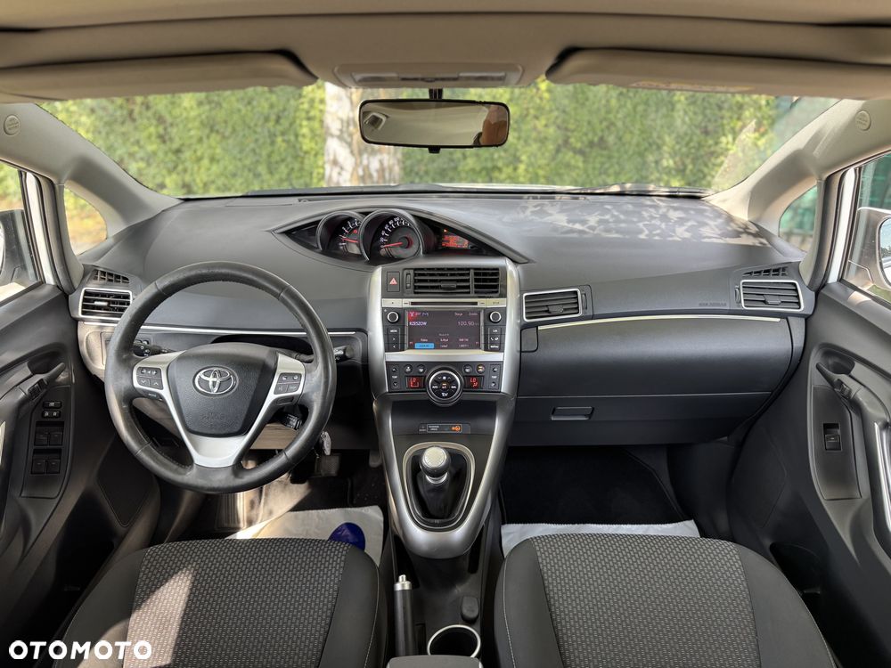 Toyota Verso - 12