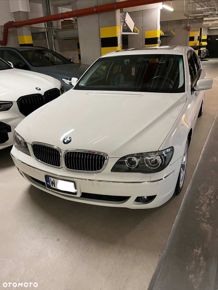 BMW Seria 7 740i - 1