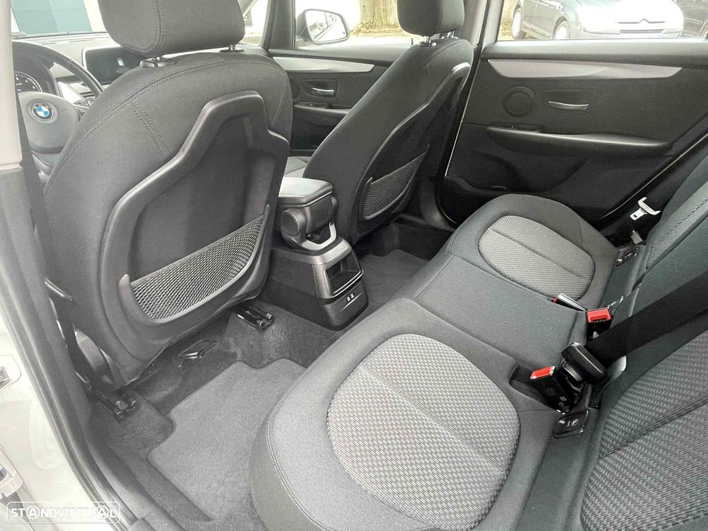 BMW 216 Active Tourer d Corporate Edition - 14