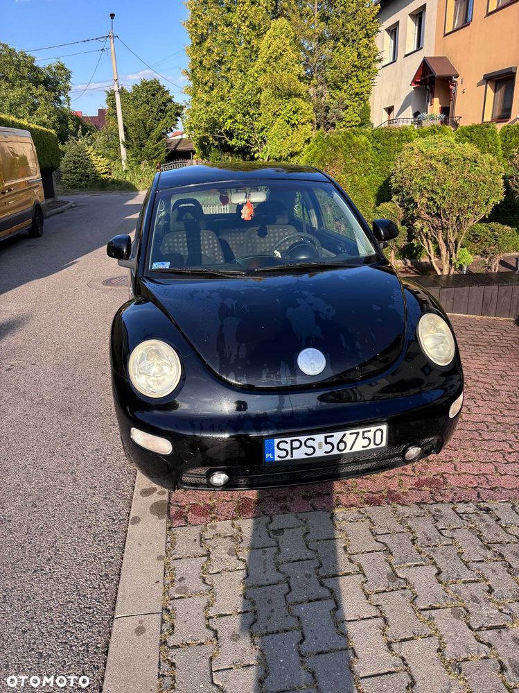 Volkswagen New Beetle - 5