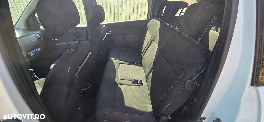 Dacia Lodgy TCe 130 GPF SL Techroad - 13