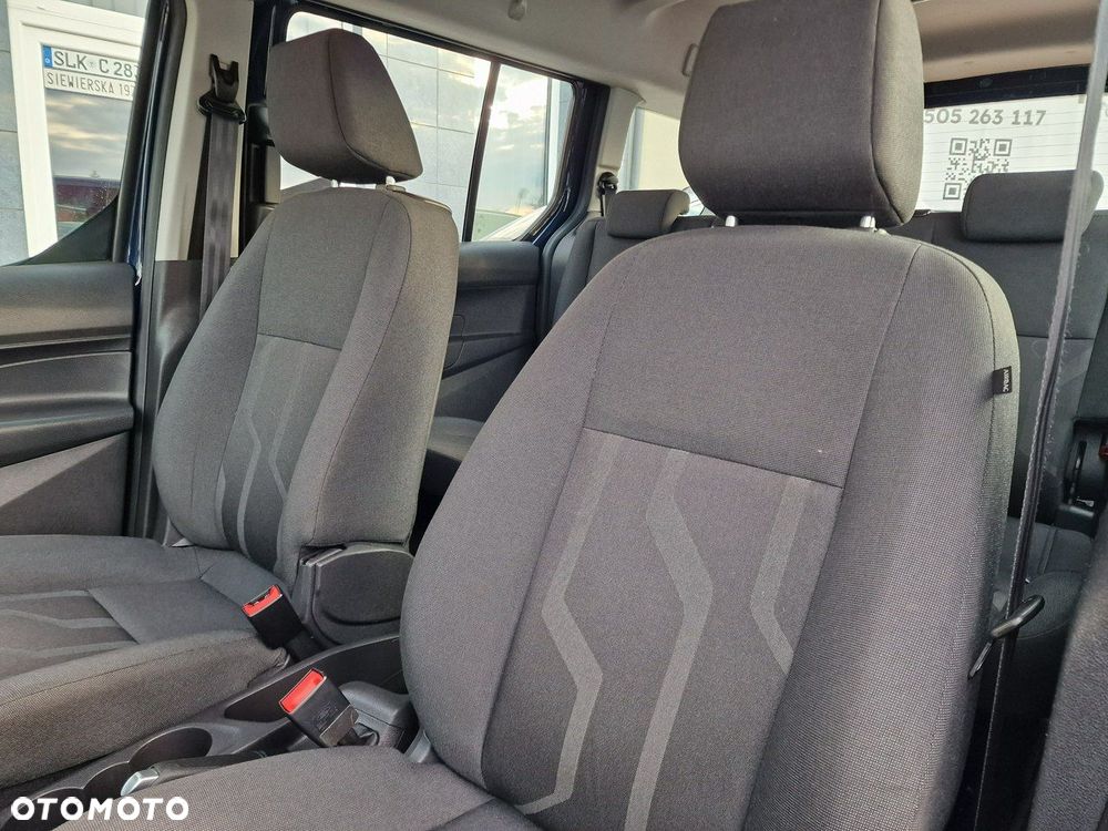 Ford Transit Connect - 22