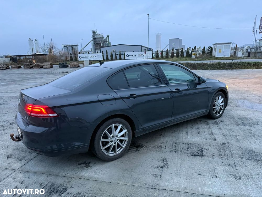 Volkswagen Passat - 6