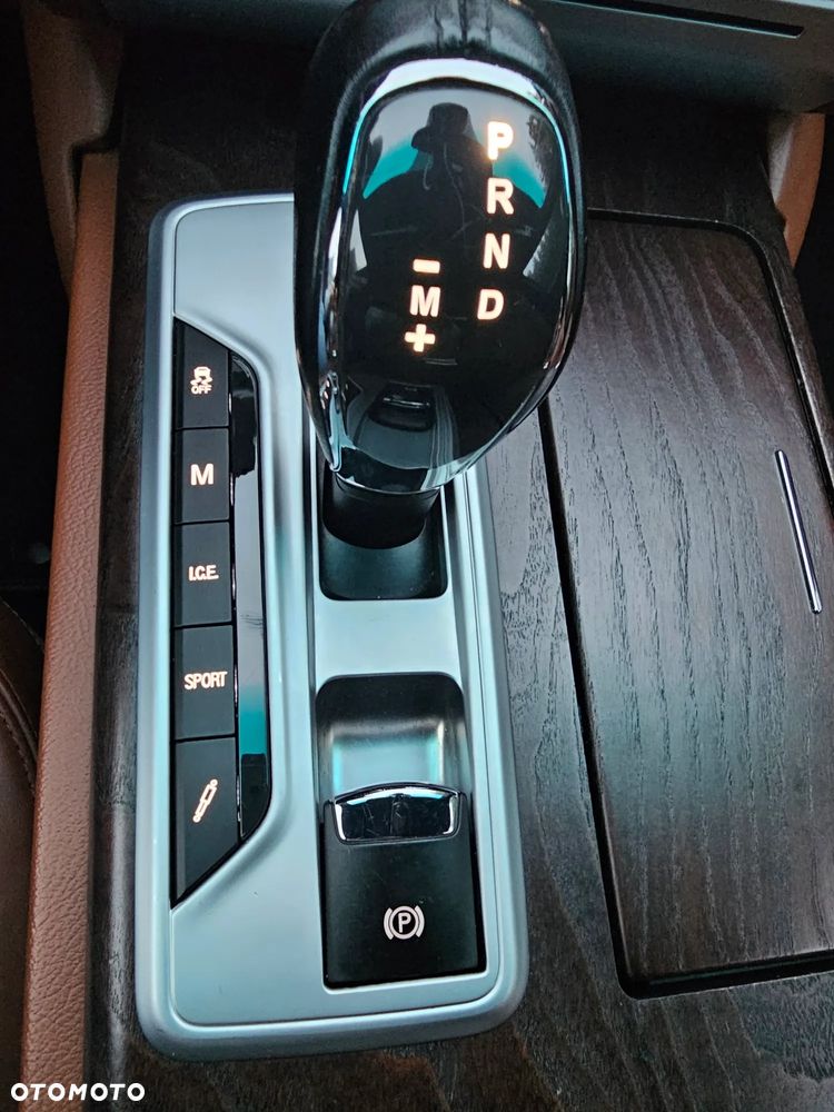 Maserati Quattroporte S Q4 - 25