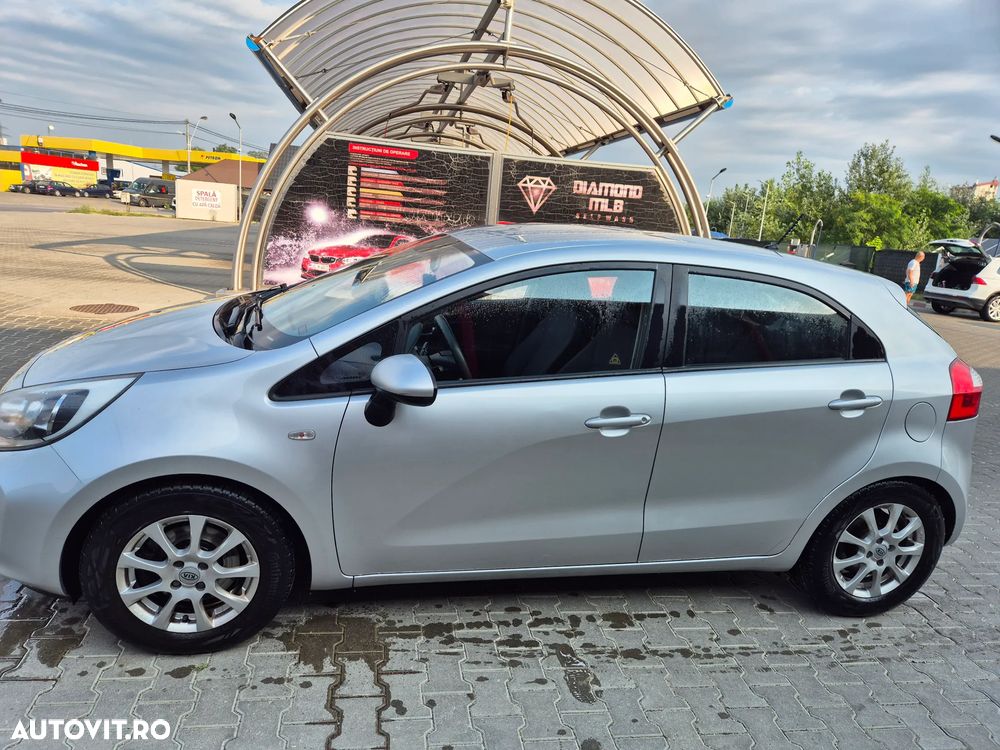 Kia Rio 1.4 Dream-Team Edition - 14
