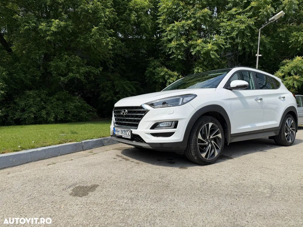 Hyundai Tucson 2.0 CRDI 4WD 8AT Luxury - 1